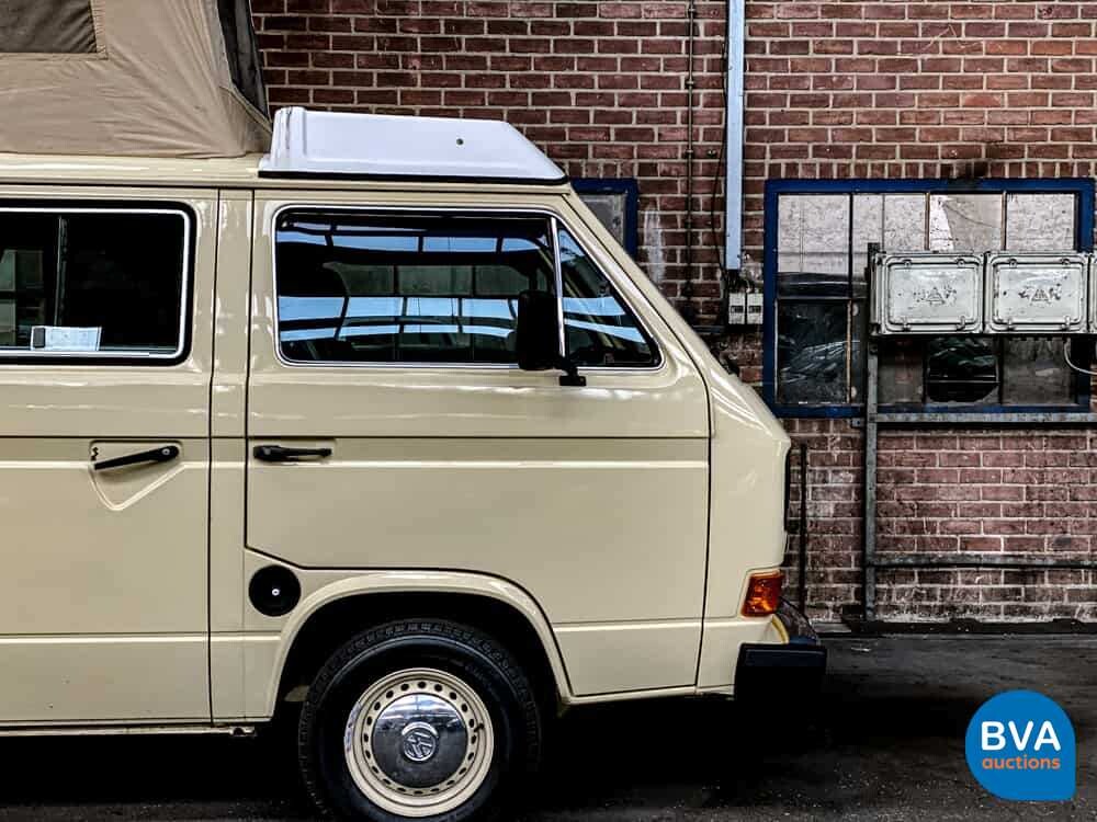 Volkswagen T3 Westfalia Camper Transporter 1982, J-680-JT.