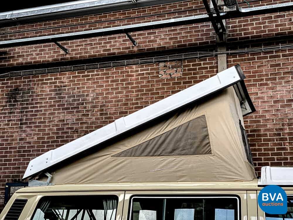 Volkswagen T3 Westfalia Camper Transporter 1982, J-680-JT.