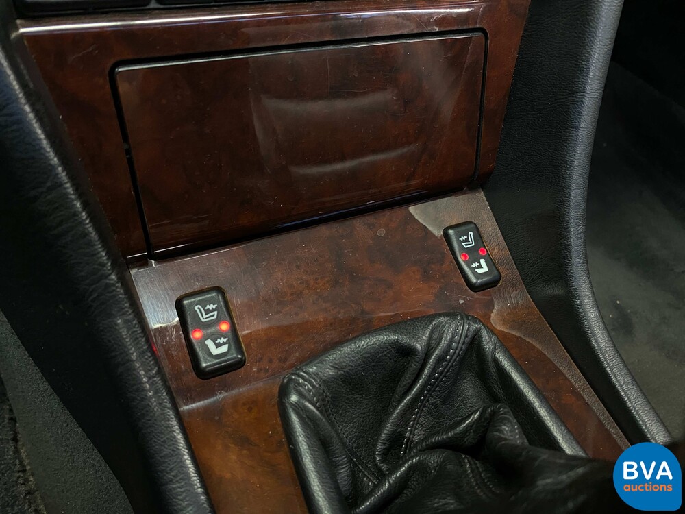 Mercedes-Benz E200 Cabrio W124 C 1995.