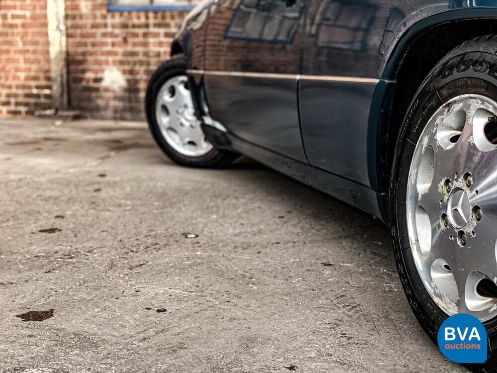 Mercedes-Benz E200 Cabrio W124 C 1995.