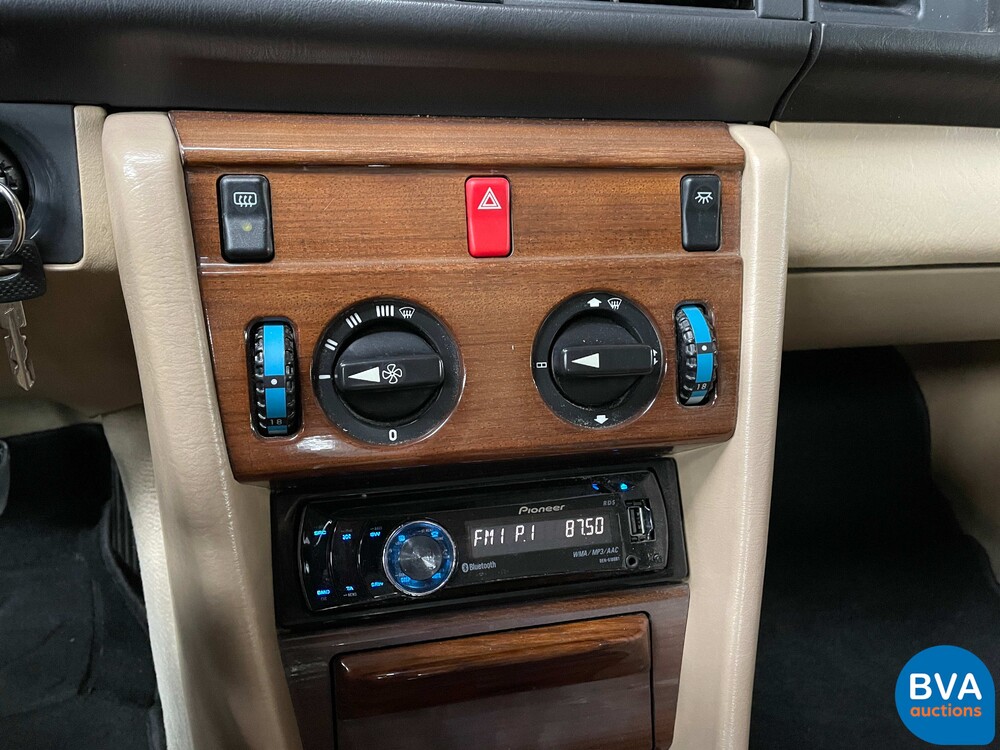 Mercedes-Benz 230E W124 132 PS 1986, 61-ZRZ-8.