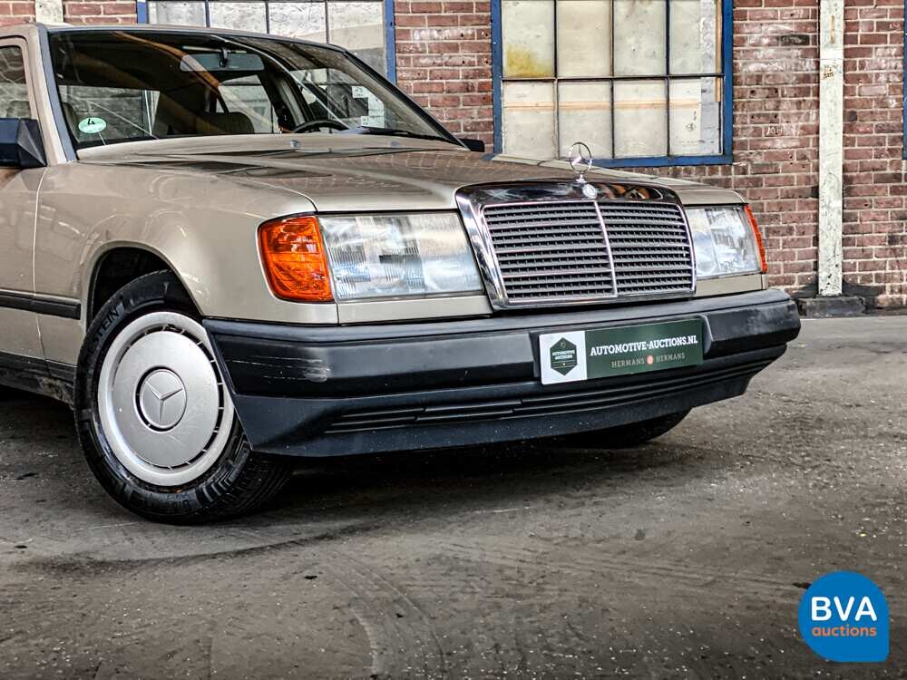 Mercedes-Benz 230E W124 132 PS 1986, 61-ZRZ-8.