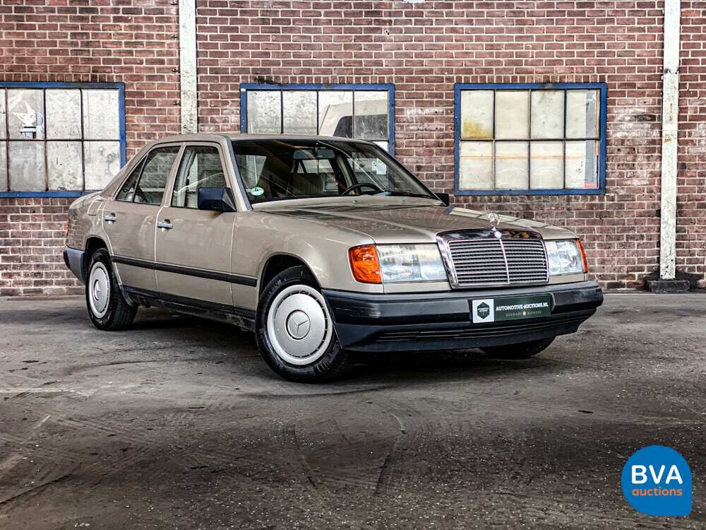 Mercedes-Benz 230E W124 132 PS 1986, 61-ZRZ-8.