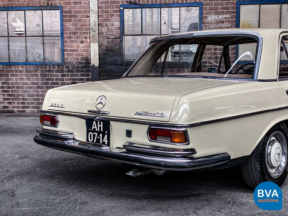 Mercedes-Benz 250S W108 2.5 131 PS 1967, AH-07-14.