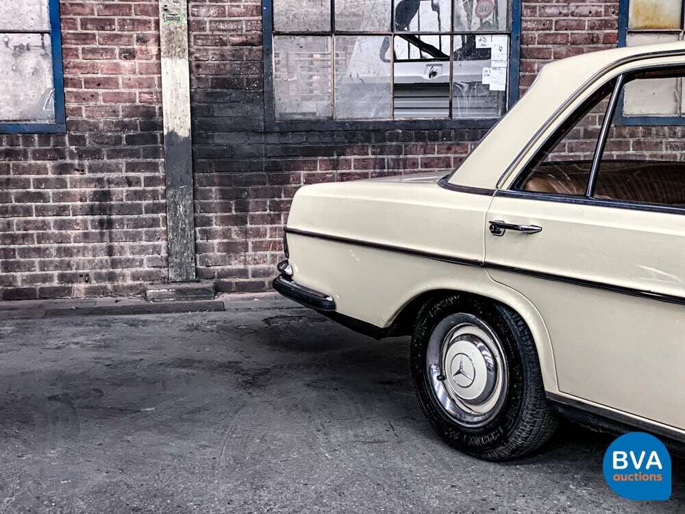 Mercedes-Benz 250S W108 2.5 131 PS 1967, AH-07-14.