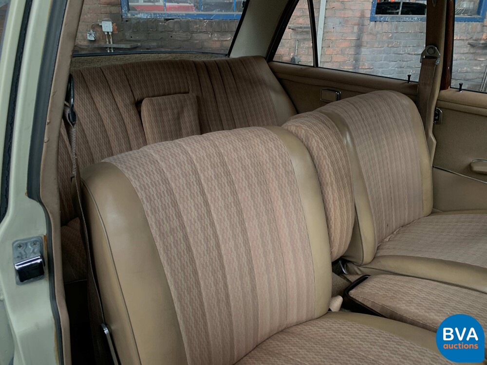 Mercedes-Benz 250S W108 2.5 131 PS 1967, AH-07-14.