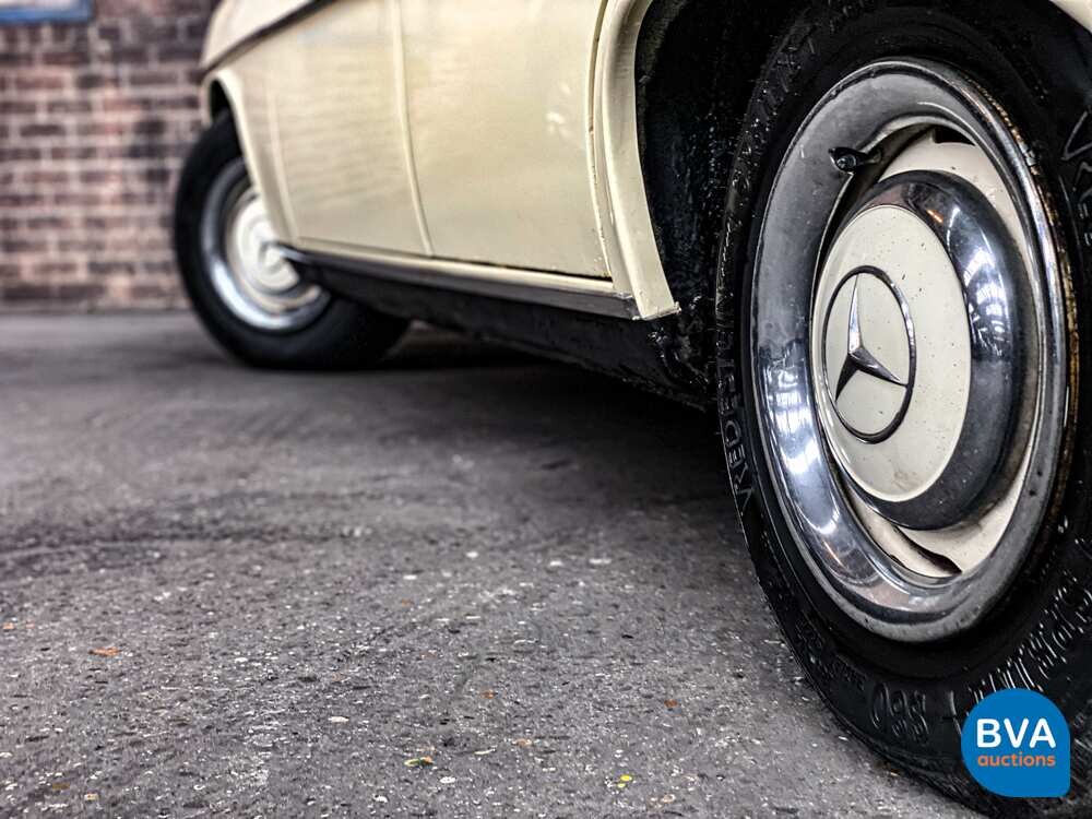 Mercedes-Benz 250S W108 2.5 131 PS 1967, AH-07-14.