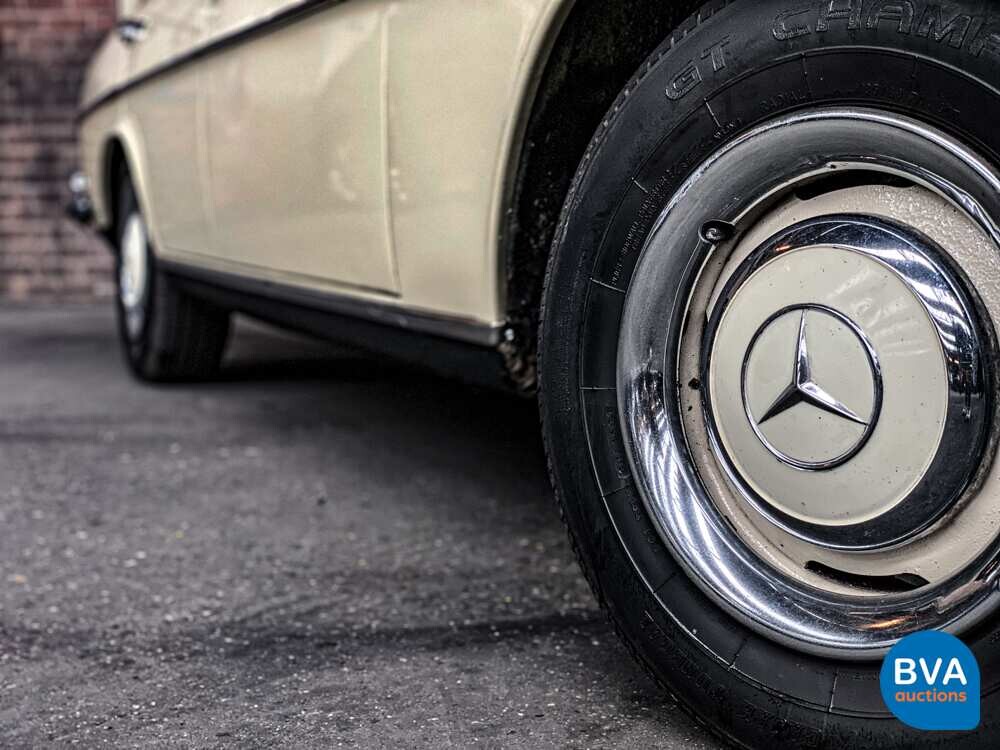 Mercedes-Benz 250S W108 2.5 131 PS 1967, AH-07-14.