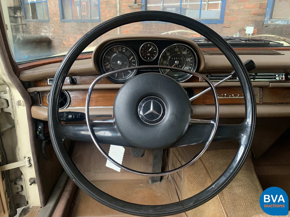Mercedes-Benz 250S W108 2.5 131 PS 1967, AH-07-14.