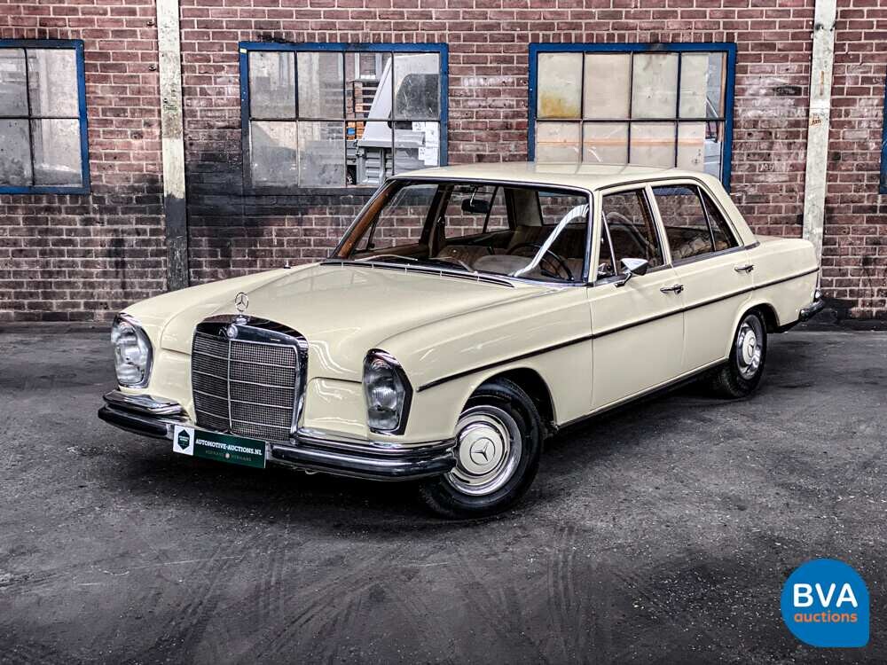 Mercedes-Benz 250S W108 2.5 131 PS 1967, AH-07-14.