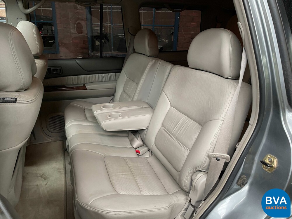 Nissan Patrol 158 PS 2003.