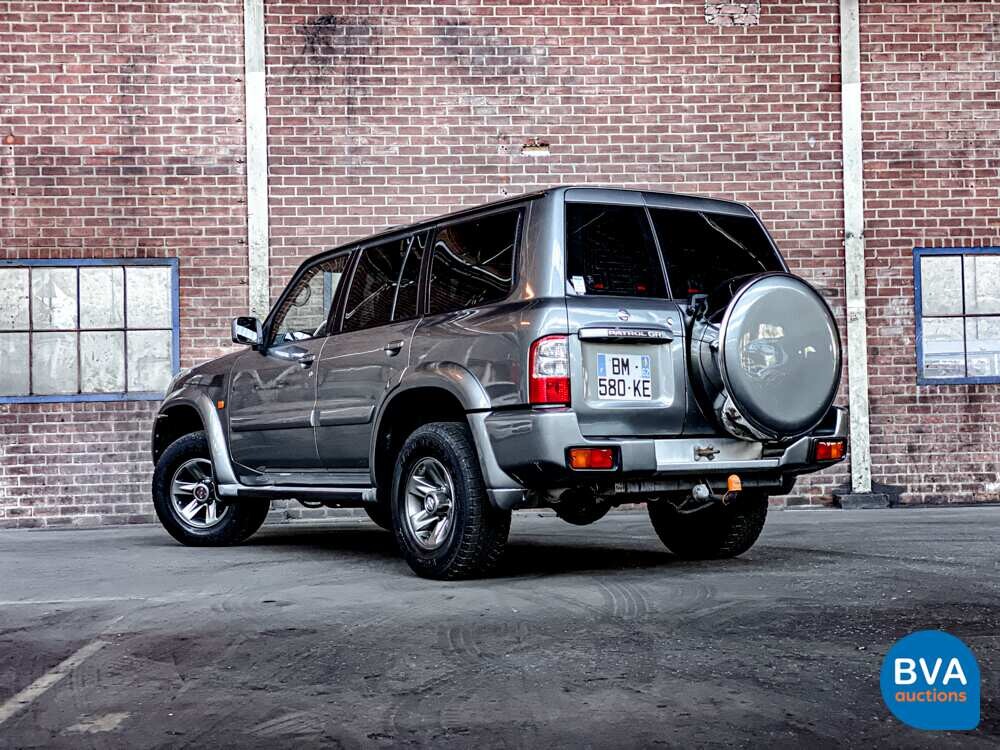 Nissan Patrol 158 PS 2003.