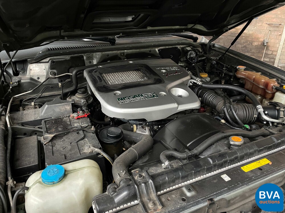 Nissan Patrol 158 PS 2003.