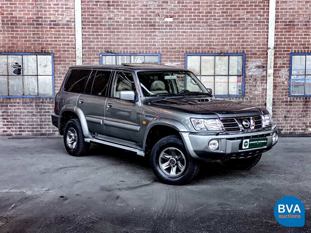 Nissan Patrol 158 PS 2003.