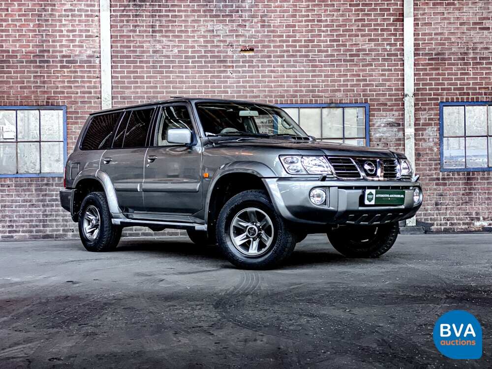 Nissan Patrol 158 PS 2003.