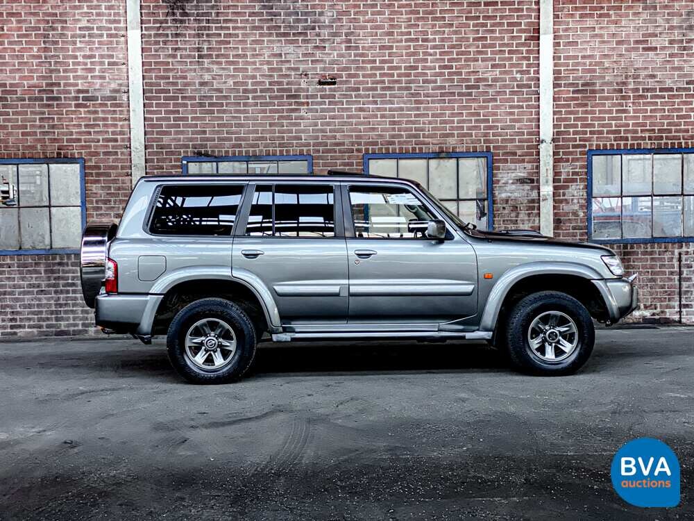 Nissan Patrol 158 PS 2003.