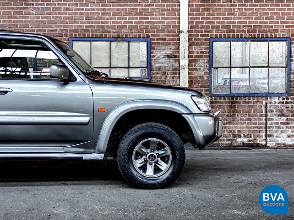 Nissan Patrol 158 PS 2003.