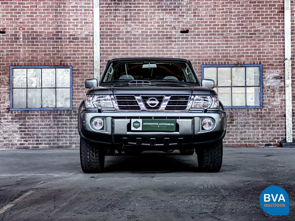 Nissan Patrol 158 PS 2003.