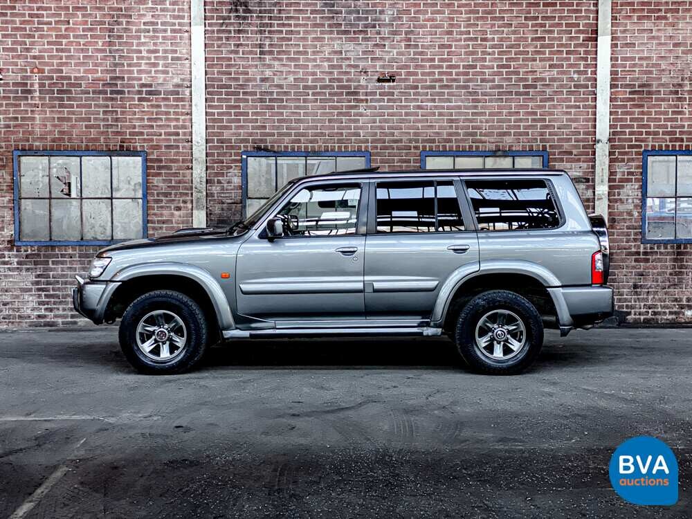 Nissan Patrol 158 PS 2003.