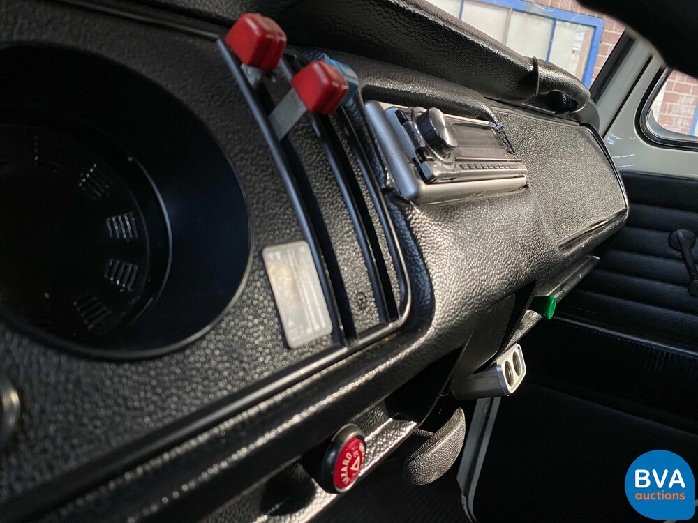 Volkswagen Transporter T2 2.0 71 PS 1973, 83-YB-32.