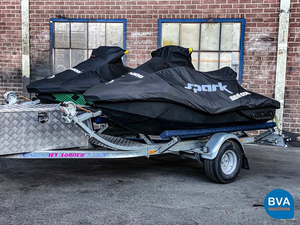 Seadoo Spark 2 bis 90 PS Wassermotorrad Sea-Doo 2019 Jetski.