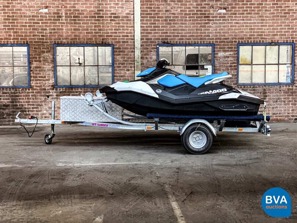 Seadoo Spark 2 bis 90 PS Wassermotorrad Sea-Doo 2019 Jetski.