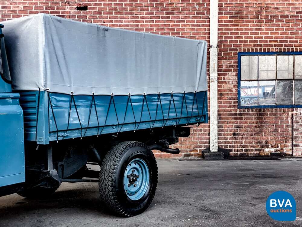 Land Rover Defender Pick-Up FX4 Graues Nummernschild 122pk 2015, VHD-72-F.