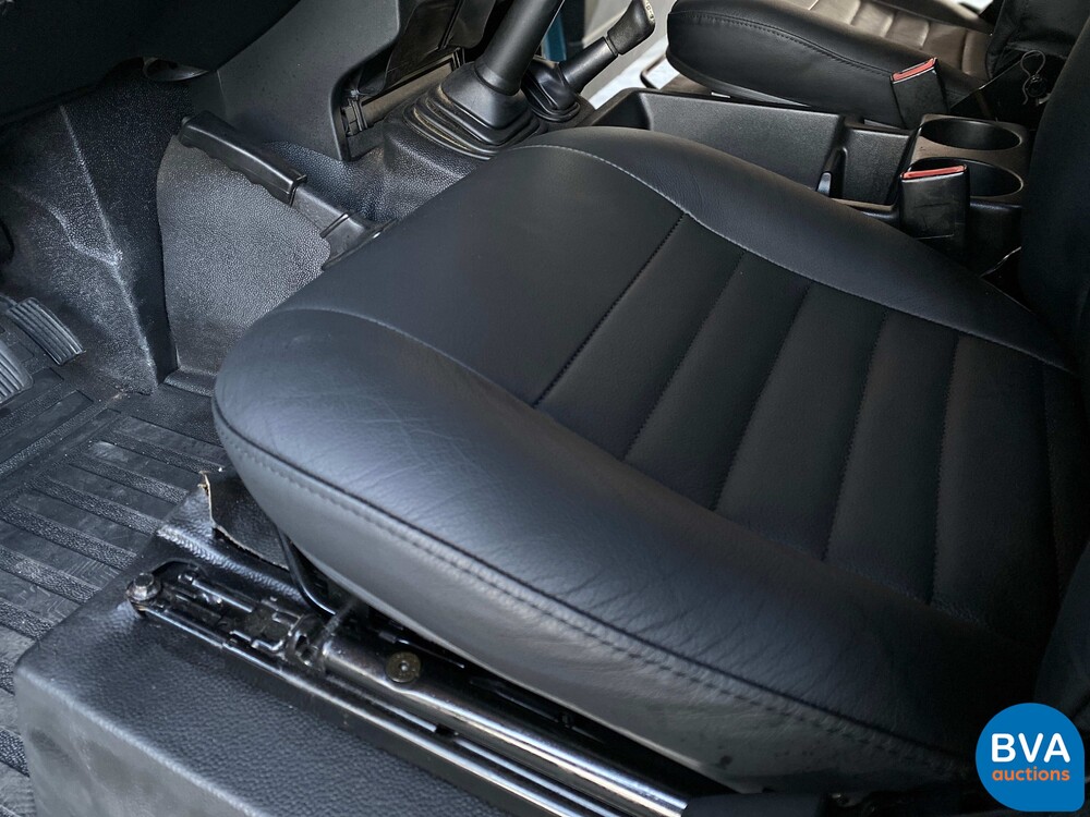 Land Rover Defender Pick-Up FX4 Graues Nummernschild 122pk 2015, VHD-72-F.