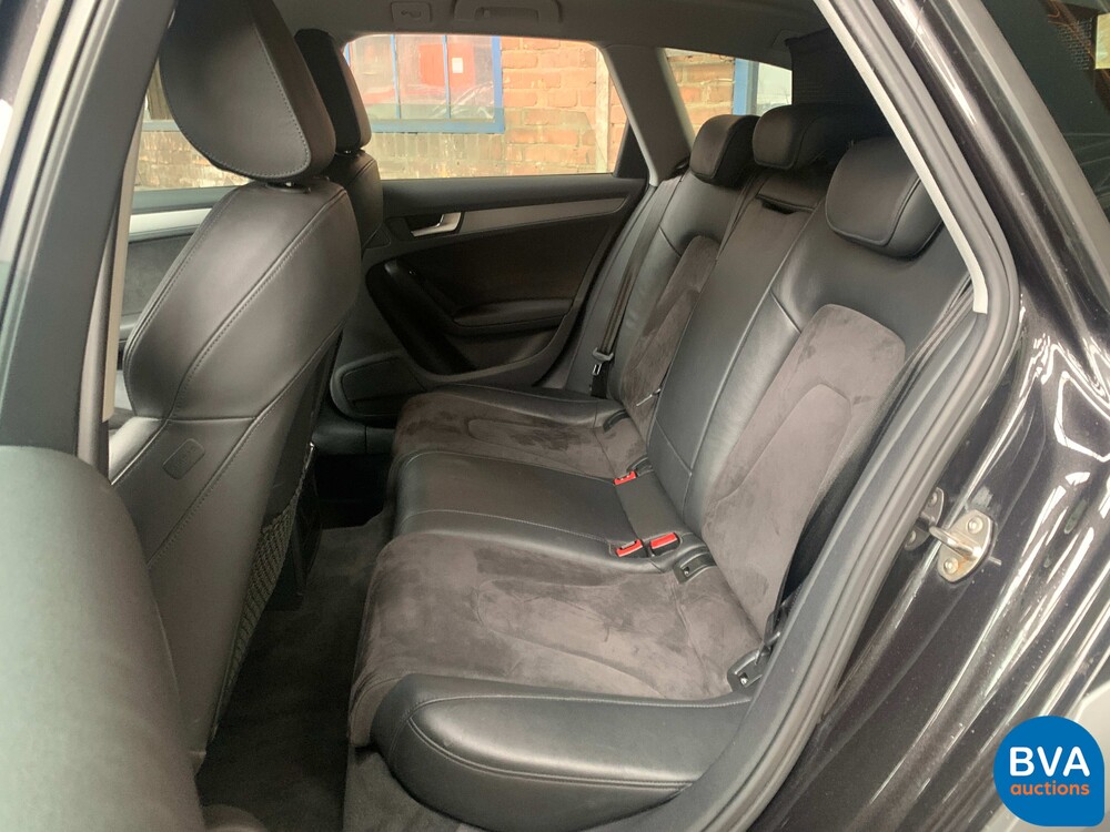 Audi A4 allroad quattro 2.0 TFSI S-Linie 211 PS 2013, GB-950-Z.