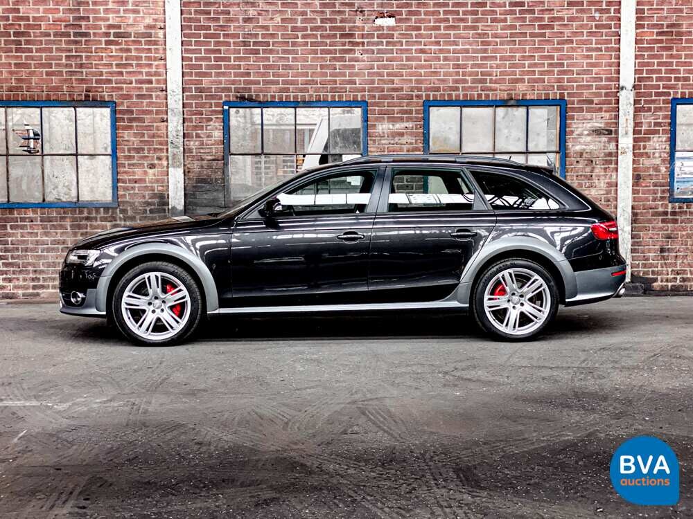 Audi A4 allroad quattro 2.0 TFSI S-Linie 211 PS 2013, GB-950-Z.
