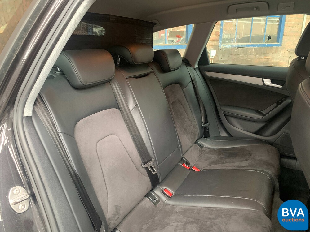 Audi A4 allroad quattro 2.0 TFSI S-Linie 211 PS 2013, GB-950-Z.