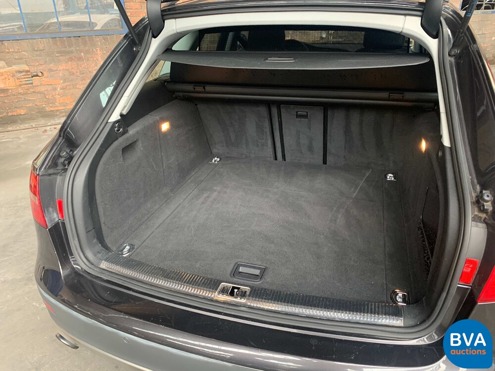 Audi A4 allroad quattro 2.0 TFSI S-Linie 211 PS 2013, GB-950-Z.