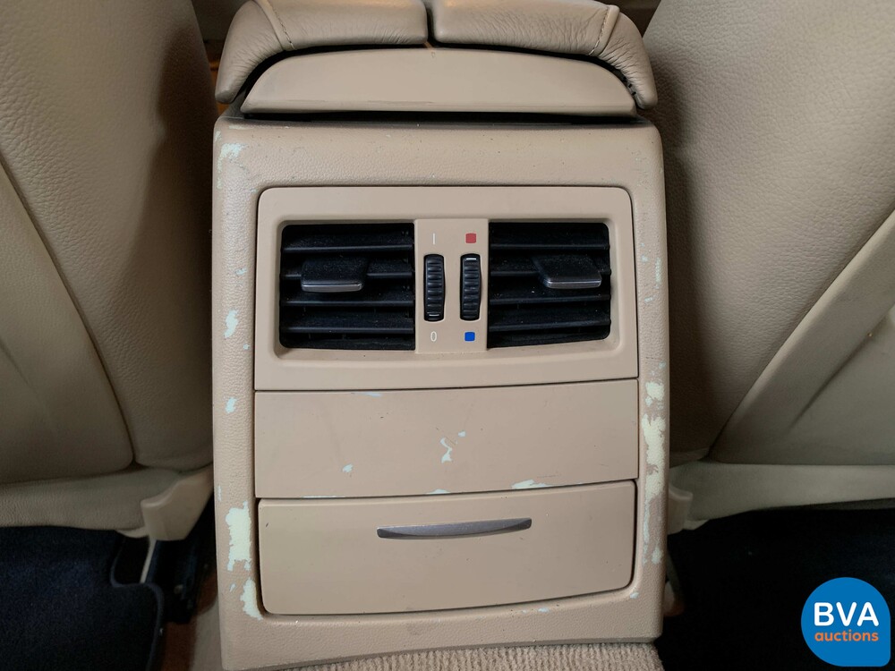 BMW 320i 3-series Dynamic Executive 150pk 2005 -Original NL-, 72-RK-ZG.