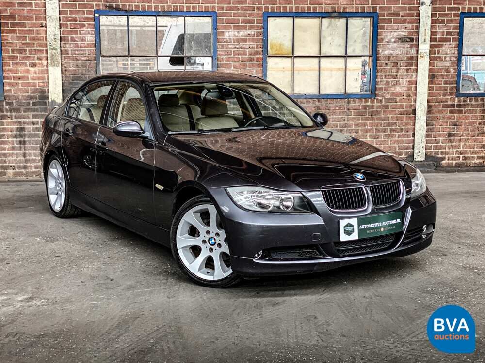 BMW 320i 3-series Dynamic Executive 150pk 2005 -Original NL-, 72-RK-ZG.