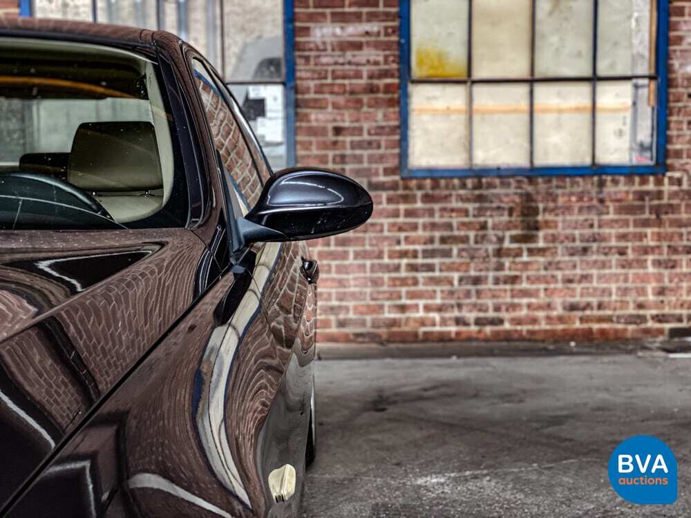 BMW 320i 3-series Dynamic Executive 150pk 2005 -Original NL-, 72-RK-ZG.