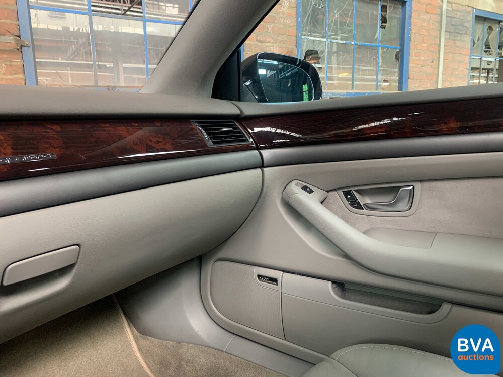 Audi A8 3.7 Quattro Exclusive 280 PS 2003, SB-104-T.