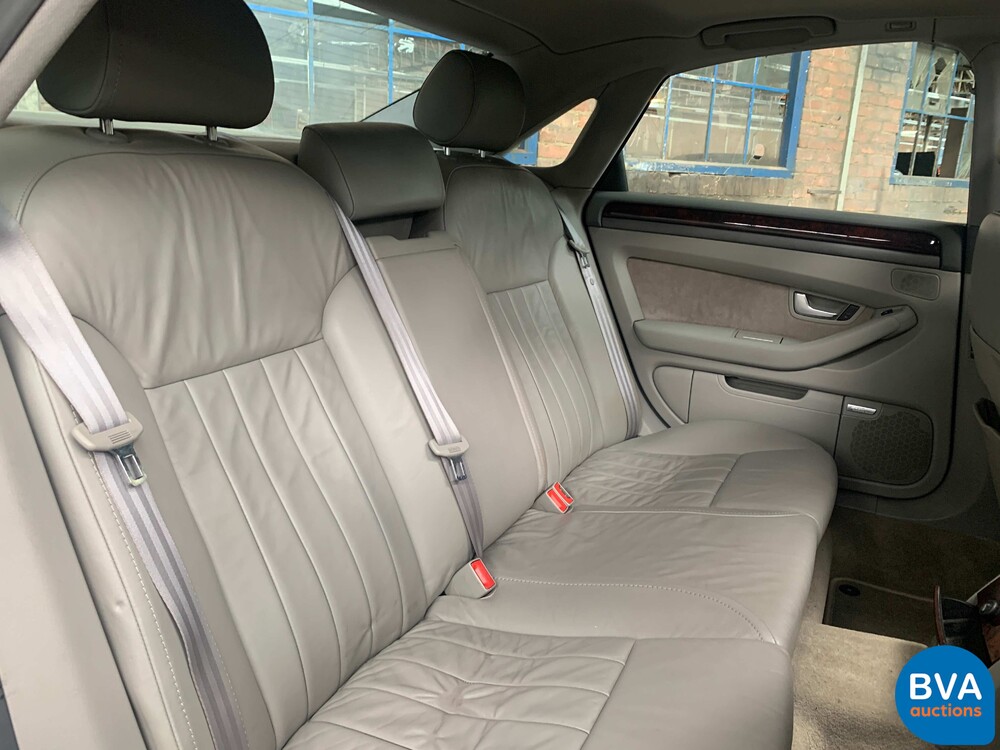 Audi A8 3.7 Quattro Exclusive 280 PS 2003, SB-104-T.