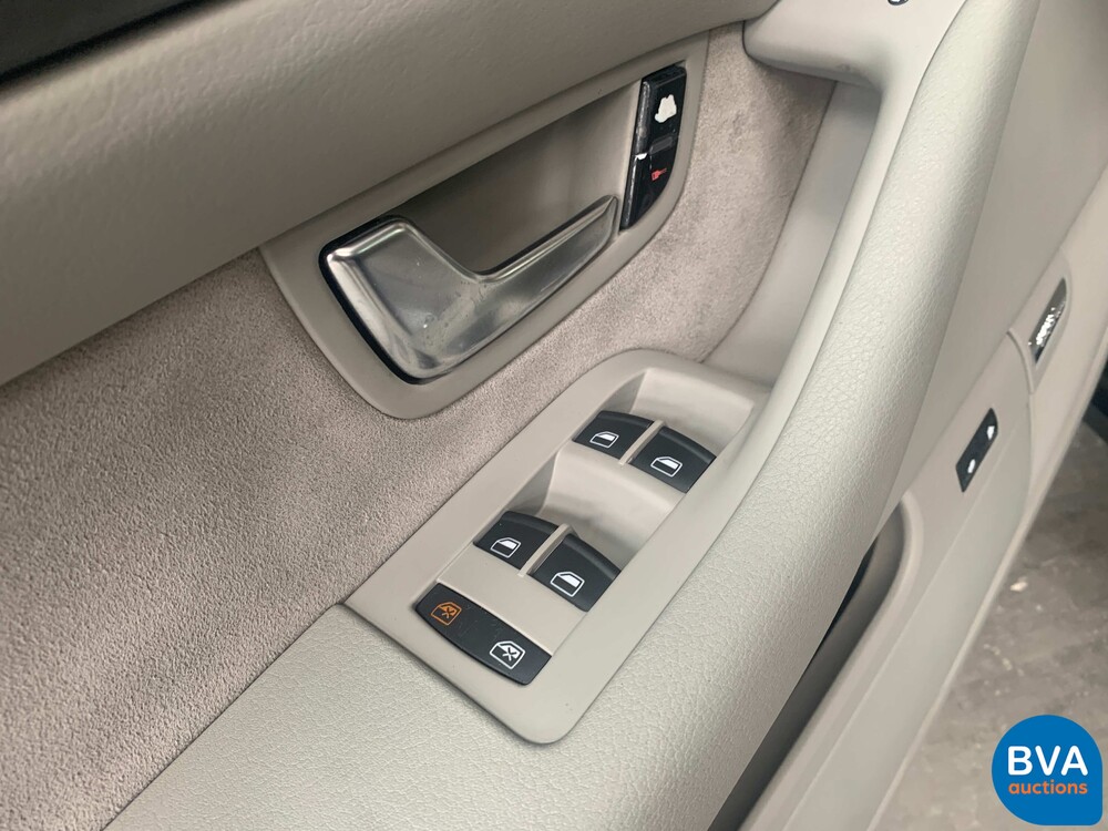 Audi A8 3.7 Quattro Exclusive 280 PS 2003, SB-104-T.