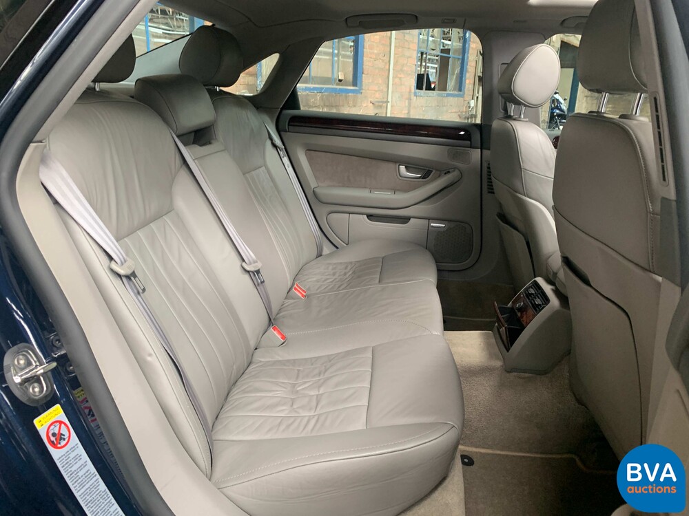 Audi A8 3.7 Quattro Exclusive 280 PS 2003, SB-104-T.