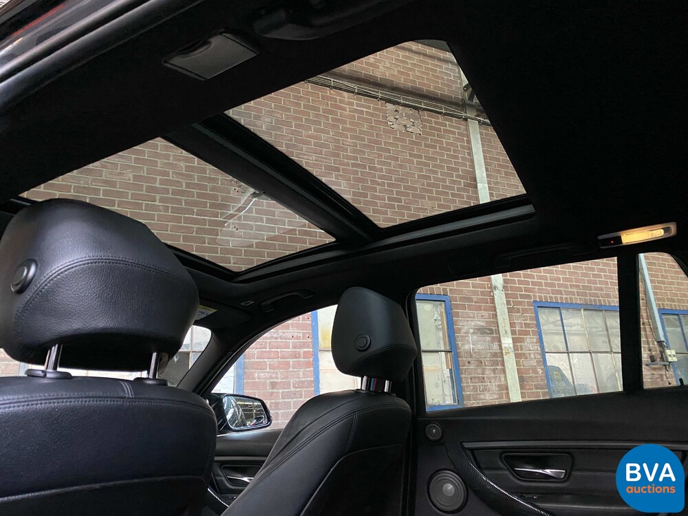 BMW 335d xDrive M-Performance Touring M-Sport 349pk 2013, TJ-180-T.