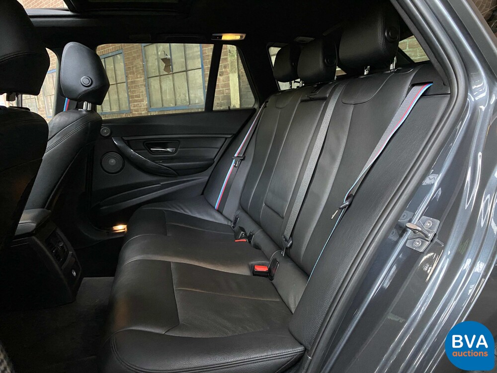 BMW 335d xDrive M-Performance Touring M-Sport 349pk 2013, TJ-180-T.