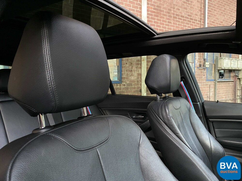 BMW 335d xDrive M-Performance Touring M-Sport 349pk 2013, TJ-180-T.