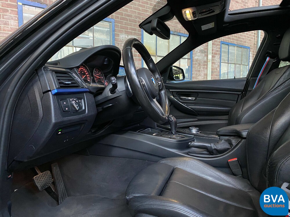 BMW 335d xDrive M-Performance Touring M-Sport 349pk 2013, TJ-180-T.