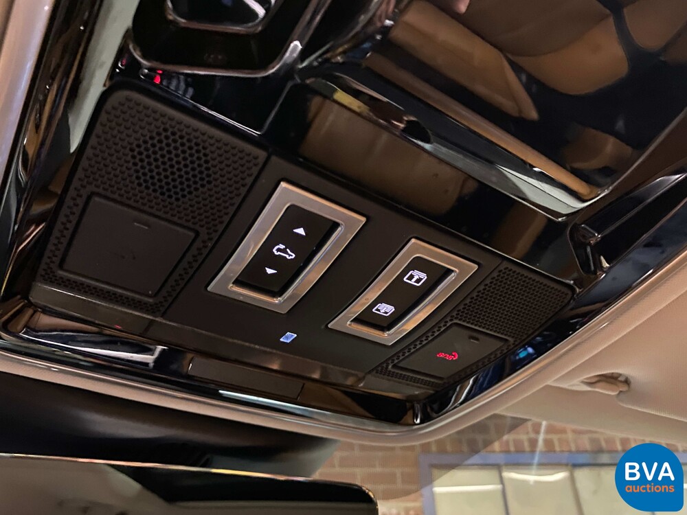 Land Rover Range Rover Velar P380 Supercharged R-Dynamic HSE V6 380 PS 2018.