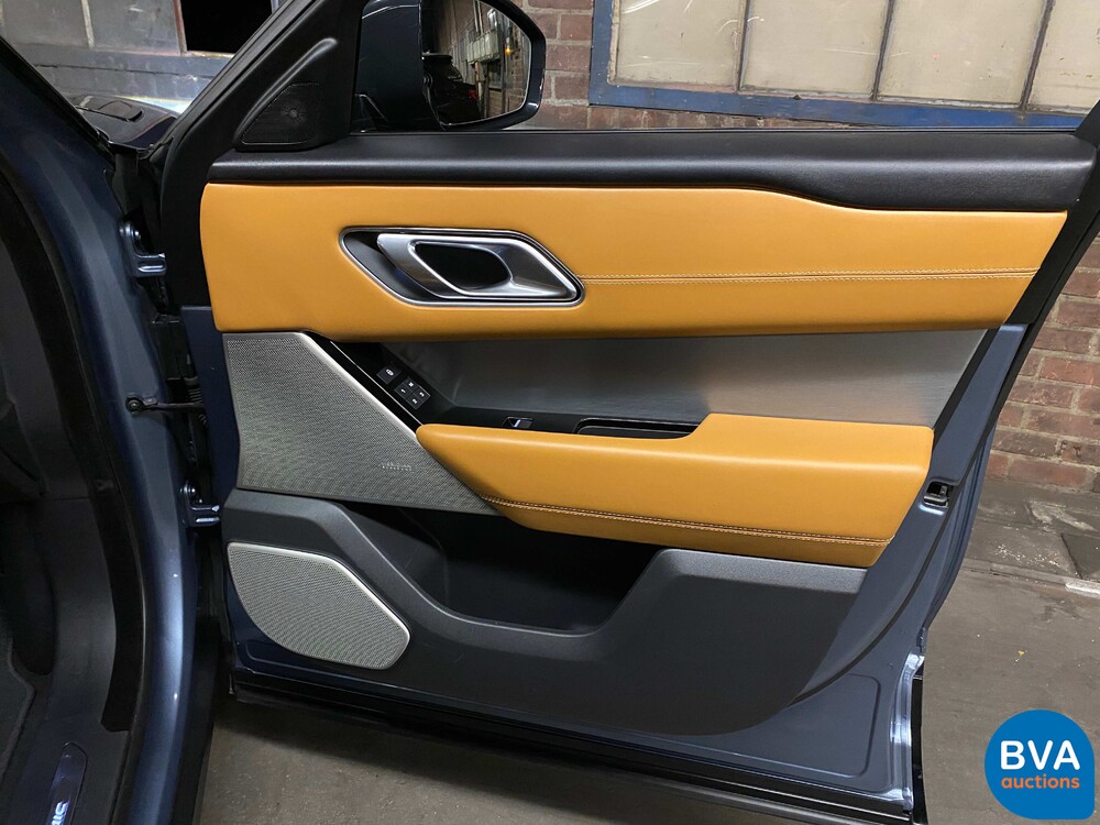 Land Rover Range Rover Velar P380 Supercharged R-Dynamic HSE V6 380 PS 2018.