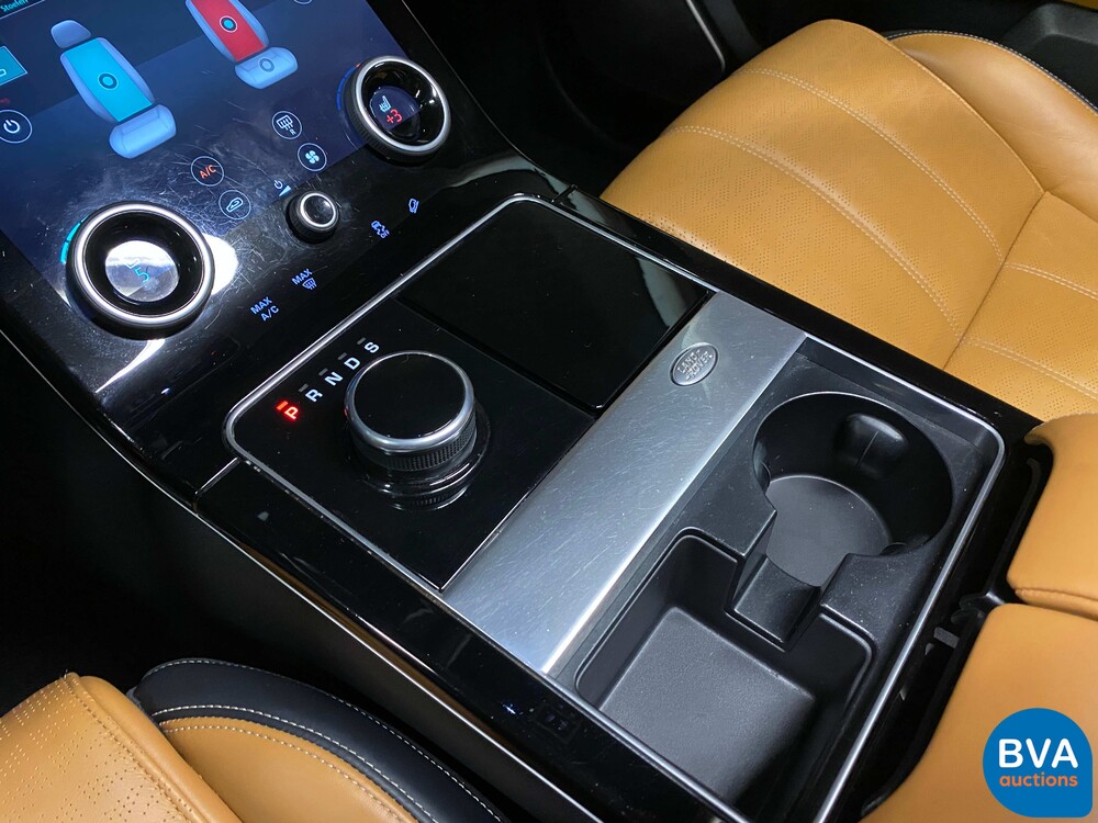 Land Rover Range Rover Velar P380 Supercharged R-Dynamic HSE V6 380 PS 2018.