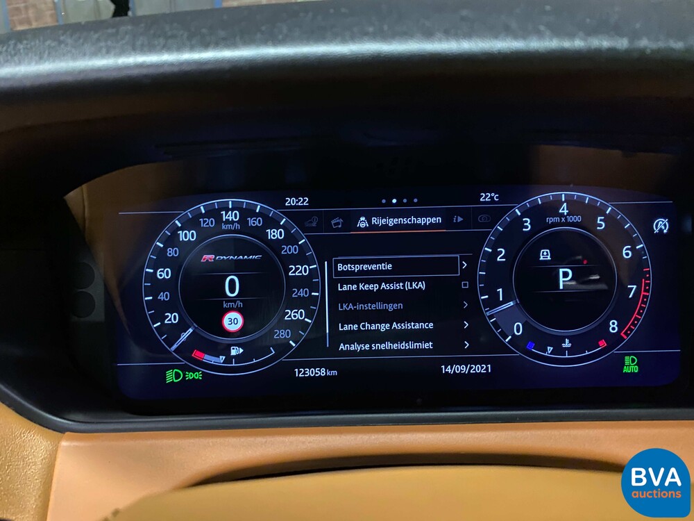 Land Rover Range Rover Velar P380 Supercharged R-Dynamic HSE V6 380 PS 2018.