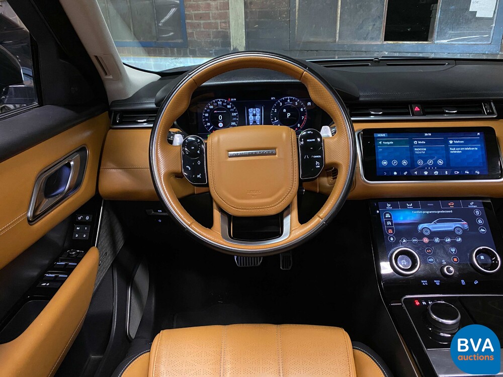 Land Rover Range Rover Velar P380 Supercharged R-Dynamic HSE V6 380 PS 2018.