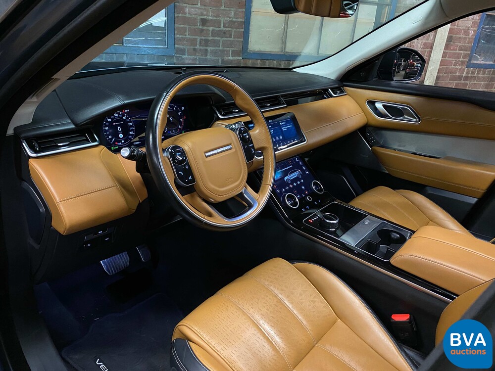 Land Rover Range Rover Velar P380 Supercharged R-Dynamic HSE V6 380 PS 2018.