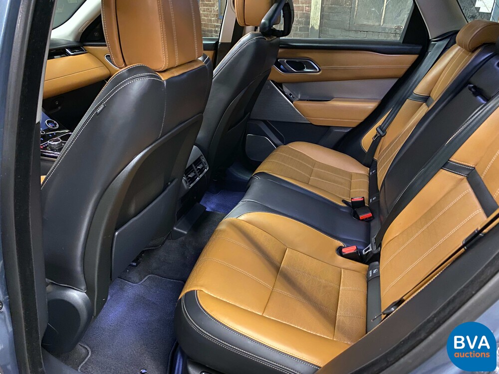 Land Rover Range Rover Velar P380 Supercharged R-Dynamic HSE V6 380 PS 2018.